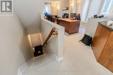 160 Paseo Private Ottawa ON K2G 4N7