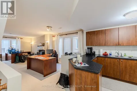 160 Paseo Private Ottawa ON K2G 4N7