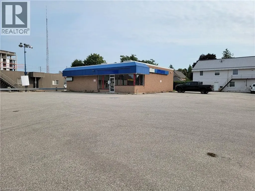 189 10th Street Hanover ON N4N 1N8