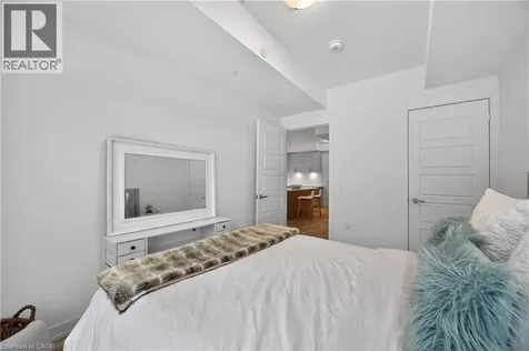 333 Sunseeker Avenue Innisfil ON L9S 0R6
