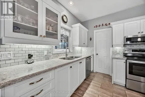 108 Ridgecrest Lane Meaford ON N0H 2P0