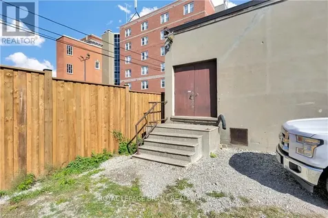 44-46 Dalhousie Street Brantford ON N3T 2H8