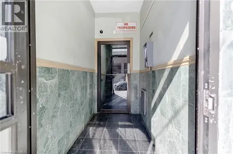 44 Dalhousie Street Brantford ON N3T 2H8