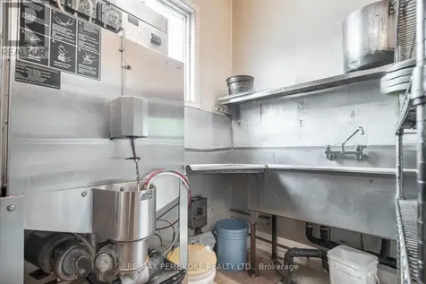 119 Pembroke Street West Pembroke ON K8A 5M7