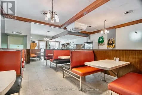 119 Pembroke Street West Pembroke ON K8A 5M7