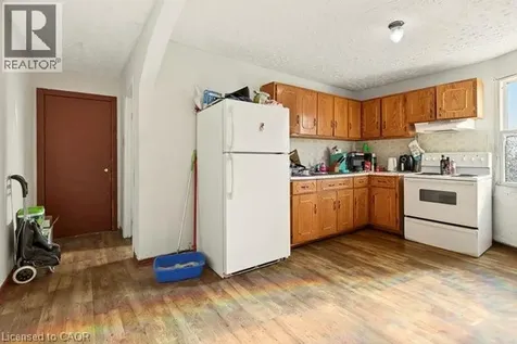 196 Kenilworth Avenue North Hamilton ON L8H 4S2