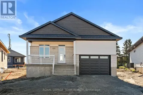 1054 Turner Drive Brockville ON K6V 0G8