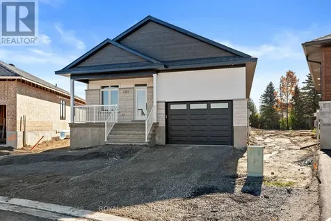 1054 Turner Drive Brockville ON K6V 0G8