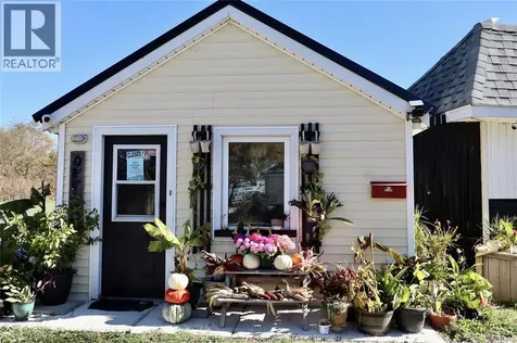 1081 West Shore Road Pelee Island ON N0R 1M0