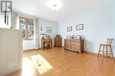 116 Frontenac Crescent Deep River ON K0J 1P0