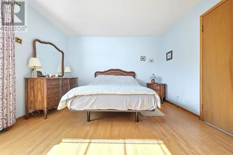 116 Frontenac Crescent Deep River ON K0J 1P0