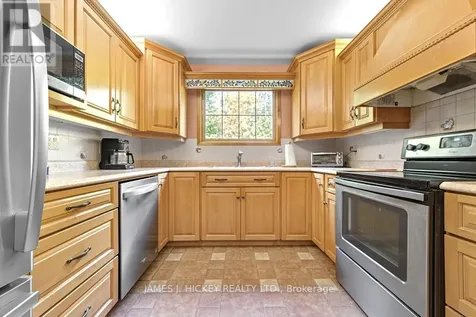 116 Frontenac Crescent Deep River ON K0J 1P0