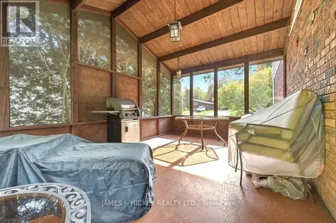 116 Frontenac Crescent Deep River ON K0J 1P0