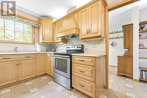 116 Frontenac Crescent Deep River ON K0J 1P0