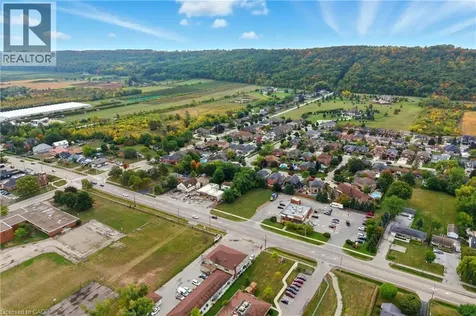1242 8 Highway Stoney Creek ON L8E 5K3