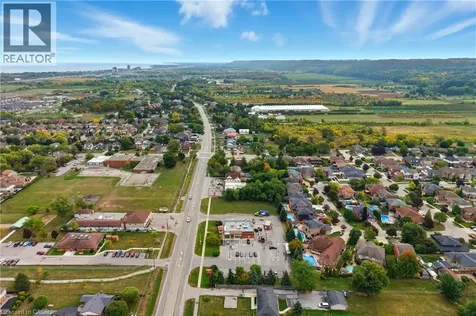 1242 8 Highway Stoney Creek ON L8E 5K3