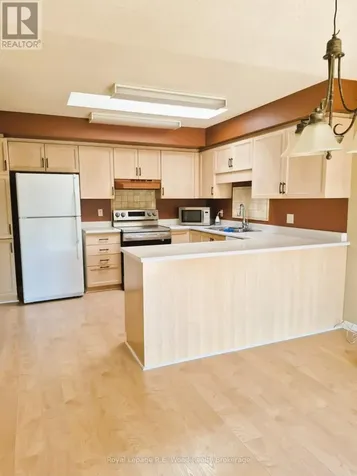 58 Hawkins Crescent Tillsonburg ON N4G 5K7