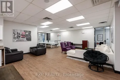424 Catherine Street Ottawa ON K1R 5T8