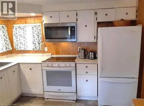 18 Sutton Drive Goderich ON N7A 3Y3