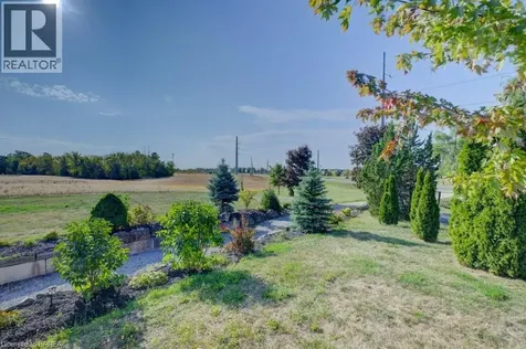 6737 Highway 20 Smithville ON L0R 2A0