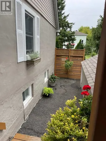 465 Guy Street Ottawa ON K1K 1C1