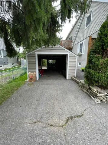 465 Guy Street Ottawa ON K1K 1C1