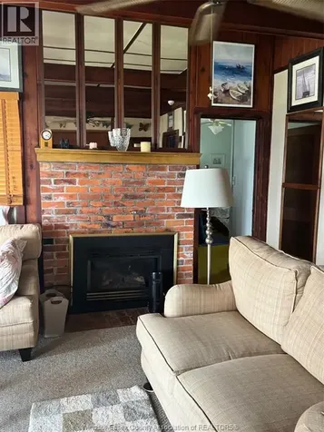 680 Point Pelee Drive Leamington ON N8H 3V4