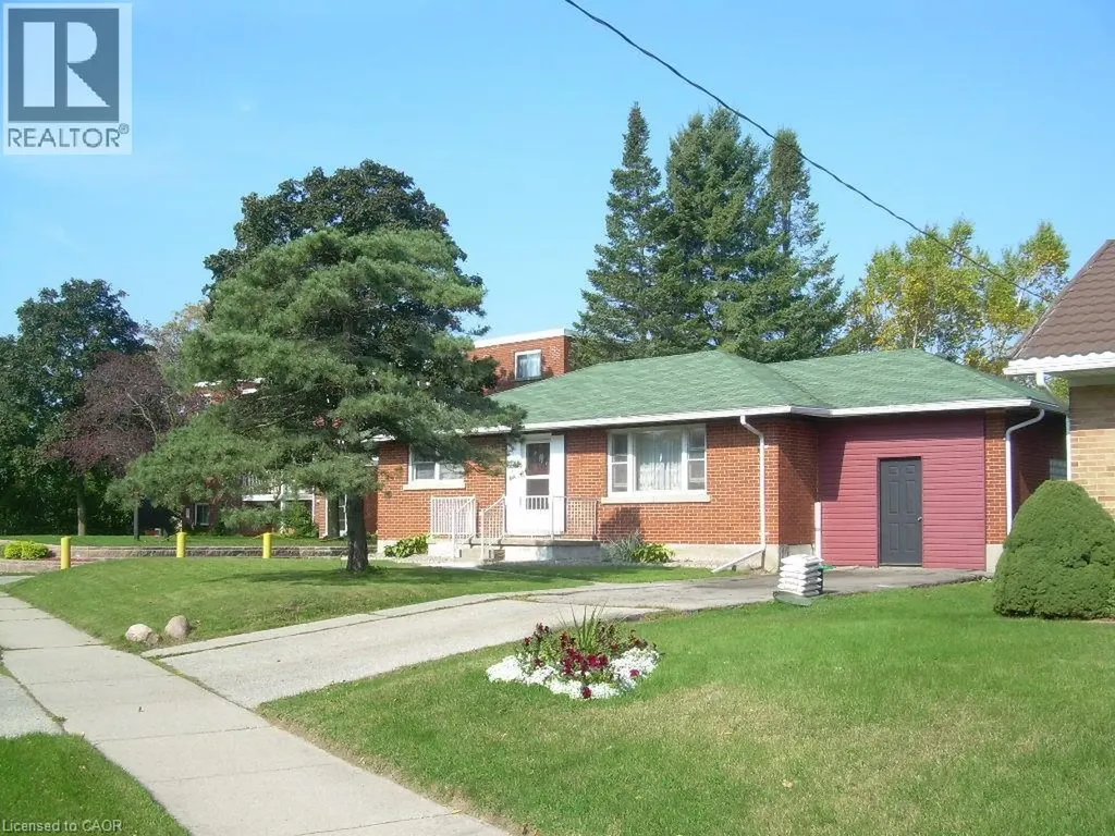 160 Erb Street East Waterloo ON N2J 1M4