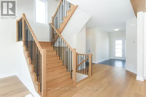 1055 Chablis Crescent Russell ON K0A 1W0