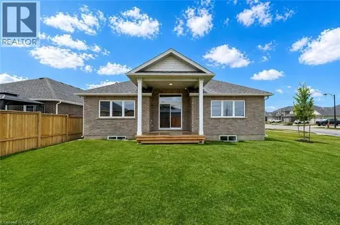 130 Stephenson Way Minto ON N0G 2P0