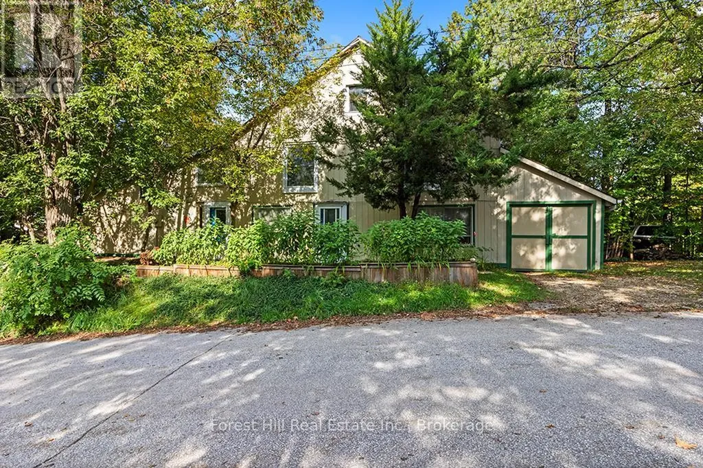 15 Hill Street Grey Highlands ON N0C 1E0