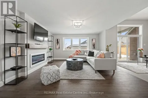 130 Stephenson Way Minto ON N0G 2P0