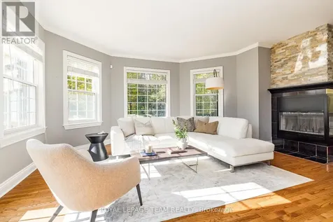 38 Marchvale Drive Ottawa ON K2W 1C2