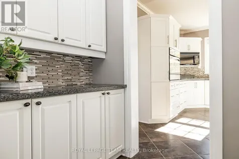 38 Marchvale Drive Ottawa ON K2W 1C2