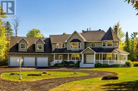 38 Marchvale Drive Ottawa ON K2W 1C2