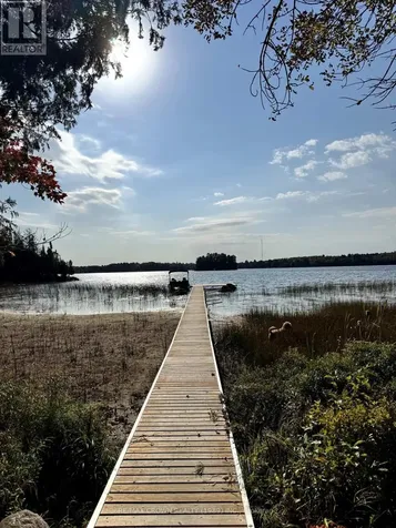 568 Hemlock Island East Ferris ON P1B 8Z4