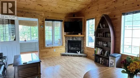52 Madawaska Trail Wasaga Beach ON L9Z 1X7