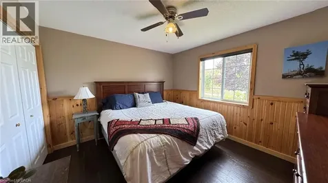 52 Madawaska Trail Wasaga Beach ON L9Z 1X7