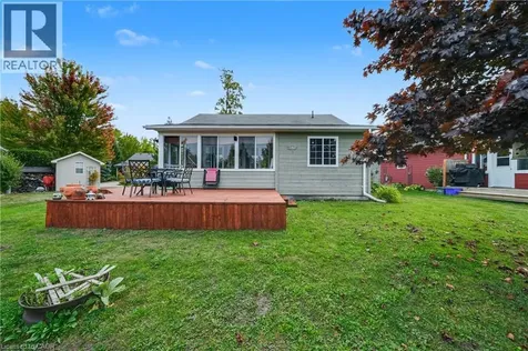 52 Madawaska Trail Wasaga Beach ON L9Z 1X7