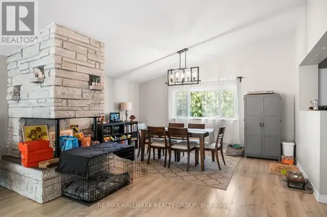 1305 Dorchester Avenue Ottawa ON K1Z 8E8