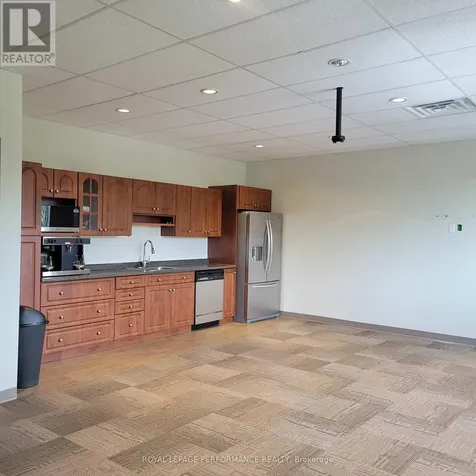 4471 Innes Road Ottawa ON K4A 1A7