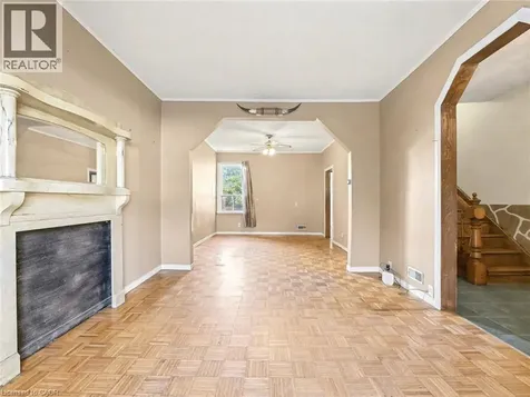 23 Oak Avenue Hamilton ON L8L 5M7