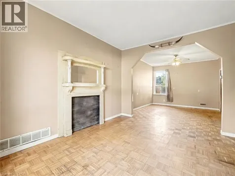 23 Oak Avenue Hamilton ON L8L 5M7