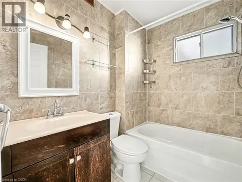 23 Oak Avenue Hamilton ON L8L 5M7