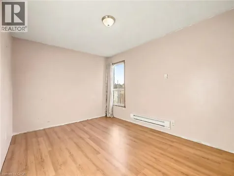 23 Oak Avenue Hamilton ON L8L 5M7