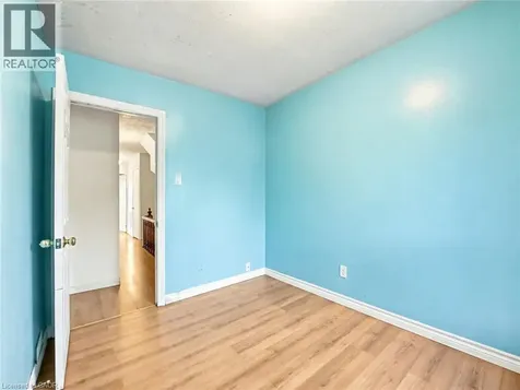 23 Oak Avenue Hamilton ON L8L 5M7