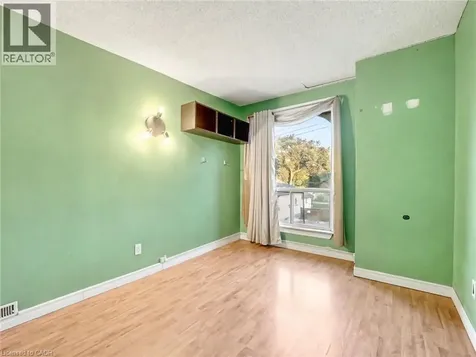 23 Oak Avenue Hamilton ON L8L 5M7