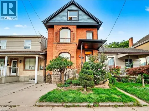 23 Oak Avenue Hamilton ON L8L 5M7