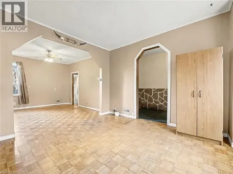 23 Oak Avenue Hamilton ON L8L 5M7