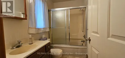 248 Isthmus Bay Road Northern Bruce Peninsula ON N0H 1W0